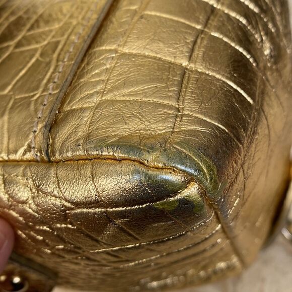 Claudia Firenze Italian Metallic Gold Croc Embossed Dual Handle Satchel Bag - Picture 14 of 14